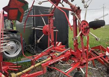 Przetrząsasz karuzelowy przedszącarka pająk do siana pottinger HIT80A