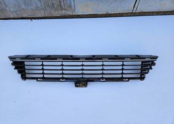 TOYOTA AURIS II KRATKA ŚRODKOWA ZDERZAKA PRZÓD 53112-02670