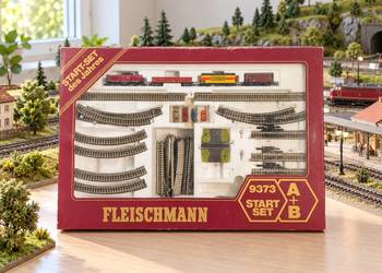 Zestaw startowy Fleischmann model kolejowy 9374 z lokomotywą spalinową BR 2