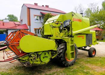Kombajn zbożowy Class Compact 30
