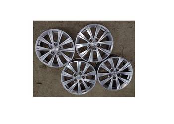 9677989677 Komplet Alufelgi Felgi Aluminiowe 16 cali Peugeot Citroen