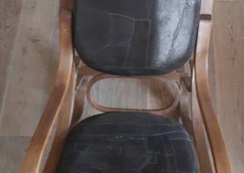 Fotel bujany gięte drewno, tapicerowany naturalną skórą , lata 70-te