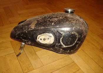 NSU 251 OSL Zbiornik paliwa z osprzetem