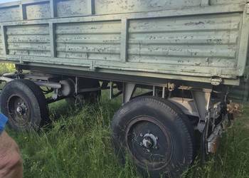 Przyczepa d 732