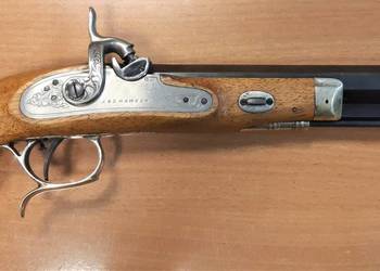 Pistolet czarnoprochowy J&S.Hawken kal.45 Bondini