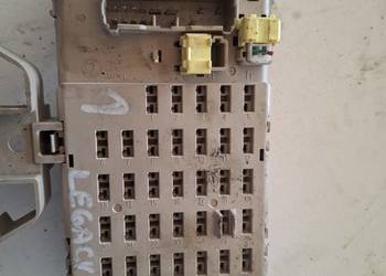 SUBARU LEGACY skrzynka bezpieczników 82201AG010