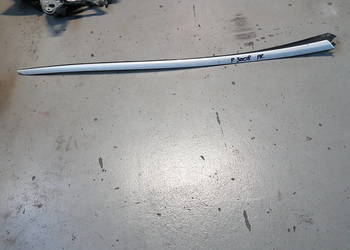 PEUGEOT 3008 I 2010 LISTWA SZYBY CZOLOWEJ PRAWA KWED 9682757880