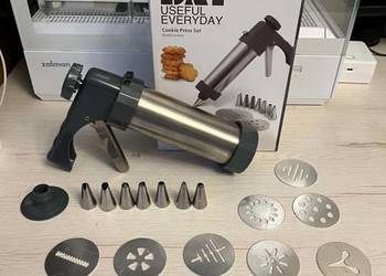DAY Useful Everyday Cookie Press Set (Wielofunkcyjna maszynka / szpryca do