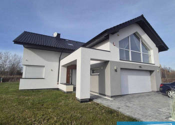 Nowoczesny dom wolnostojący, duża działka