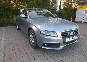 AUDI A4 B8 Kombi 2011 Rok 2.0 TDI 143 Klima  Xenon Alusy Zarejestrowana
