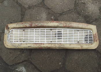 Trabant atrapa przednia