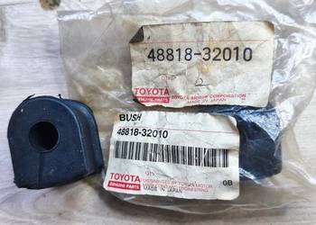 Poduszka stabilizatora tył Toyota Camry 48818-32010 2 szt.