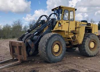 Ładowarka Volvo BM 4600B Na części, szybkozłącze widły łyżka mosty i inne