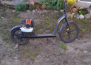 Hulajnoga spalinowa 2t