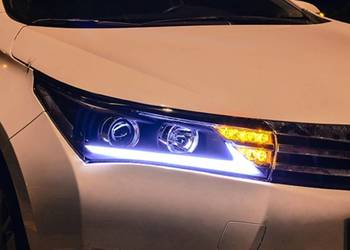 NOWE lampy przednie lampa przód Toyota Corolla XI 2013 - 2019 #2