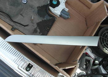 LISTWA TAPICERKI DRZWI Audi A4 B8 8k0867420