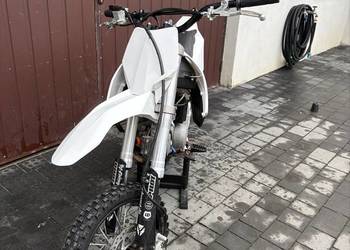 Cross ycf 125 pit bike