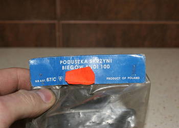 POUSZKA SKRZYNI BIEGÓW AUDI 100