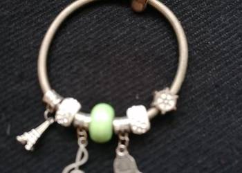 Bransoletka Charms z zawieszkami.Metalowa gotowa do noszenia