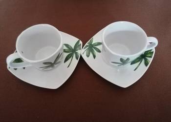 Filiżanki do kawy i herbaty z palmą.Ceramiczne z kwadratowymi  spodkami