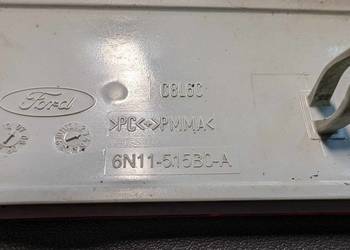 Odblask prawy - Ford Focus Mk2