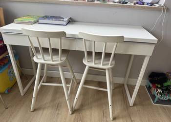 Biurko i dwa krzesła Ikea