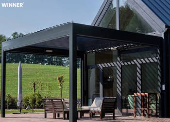 Pergola tarasowa z dachem lamelowym