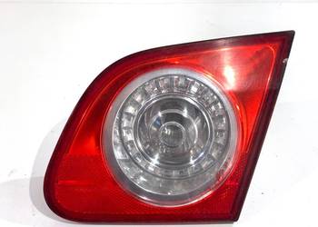 LAMPA TYŁ PRAWA WEWNĘTRZNA VW PASSAT B6 3C5945094E Sedan/Limuzyna 05-1