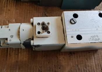 Zawór hydrauliczny proporcjonalny Bosch 0811403004