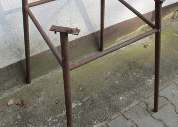 Metalowa konstrukcja stolika PRL Metalowa konstrukcja stolika PRL