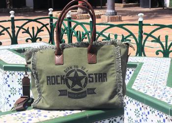 Stylowa torebka z materialu w kolorze khaki