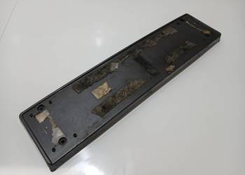 LISTWA POD TABLICĘ REJESTRACYJNĄ BMW E92 8041180
