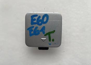 BMW 5 E60 E61 ZAŚLEPKA HAKA ZDERZAKA PRZÓD 51117033700-12