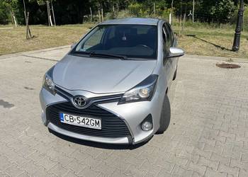 Toyota Yaris III Hatchback 5d  1.33 benzyna 2016 rok premium