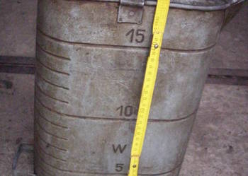 Zabytkowa nalewarka do paliwa.Wehrmacht, Ursus, Lanz Bulldog