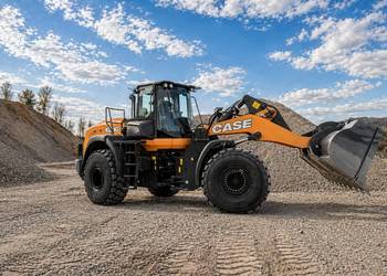 Ładowarka kołowa CASE kruszywa