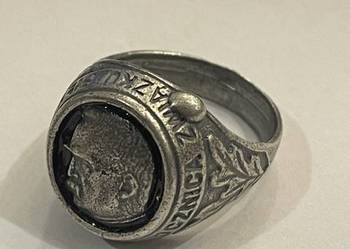 Srebrny sygnet patriotyczny – Józef Piłsudski, srebro 800