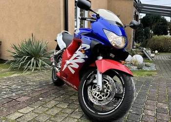 Honda CBR 600 F4
