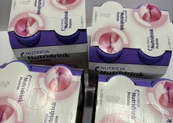 Nutridrink 4 x 4 buteleczki 200 ml smak truskawka