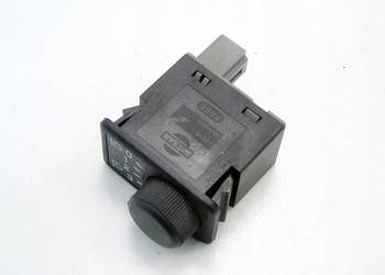 PRZEŁĄCZNIK REGULACJI ŚWIATEŁ POZIOMU LAMP NISSAN ALMERA TINO 2002 2.2 DI