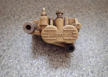 ZACISK HAMULCA PRZÓD GUMKI CAGIVA 600 W 16 95R