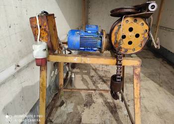 Wciągarka,żuraw budowlany ŻBa 0,15  PRL