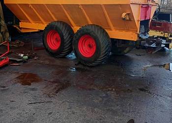 Rozsiewacz nawozów amazone Rozrzutnik