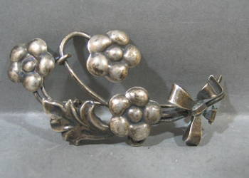 Stara Broszka Srebrna 1947 r. Stara Broszka Srebrna 1947 r.