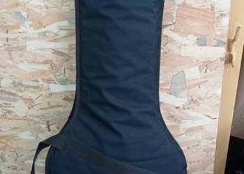 Pokrowiec do gitary basowej Fender