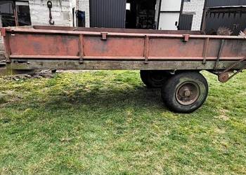 Sprzedam rozrzutnik obornika jednoosiowy.