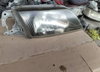 Mazda Premacy LAMPA PRZÓD PRZEDNIA  PRAWA