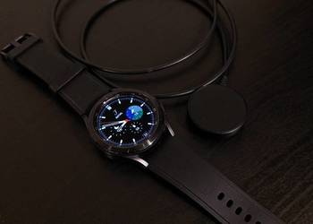 Samsung Galaxy Watch 4 Classic 42mm Bardzo dobry Stan