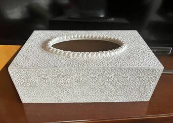 Chustecznik ręcznie zdobiony