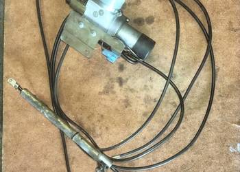 Siłownik tylnej hydroklapy BMW E65 E66